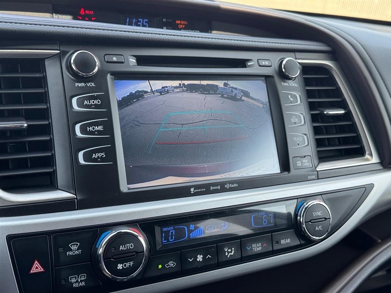 Toyota Highlander XLE V6 AWD (Natl) 2019