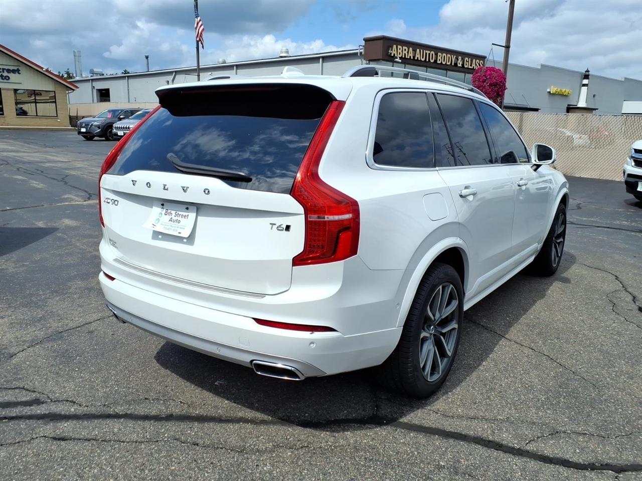 Volvo XC90 T6 AWD Momentum 2019