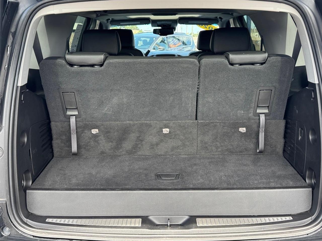 Chevrolet Tahoe 4WD 4dr LT 2020