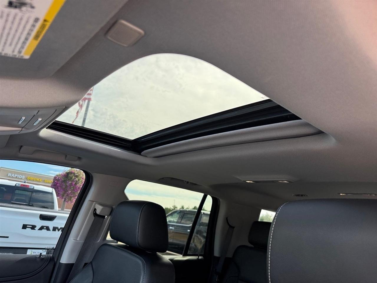 Chevrolet Tahoe 4WD 4dr LT 2020