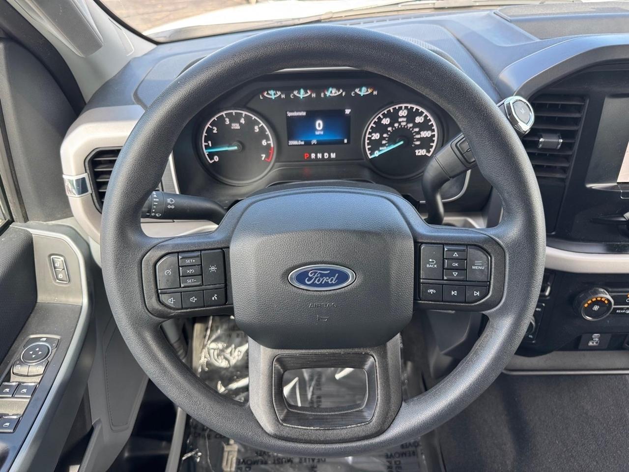 Ford F-150 Lariat 4WD SuperCrew 5.5' Box 2023