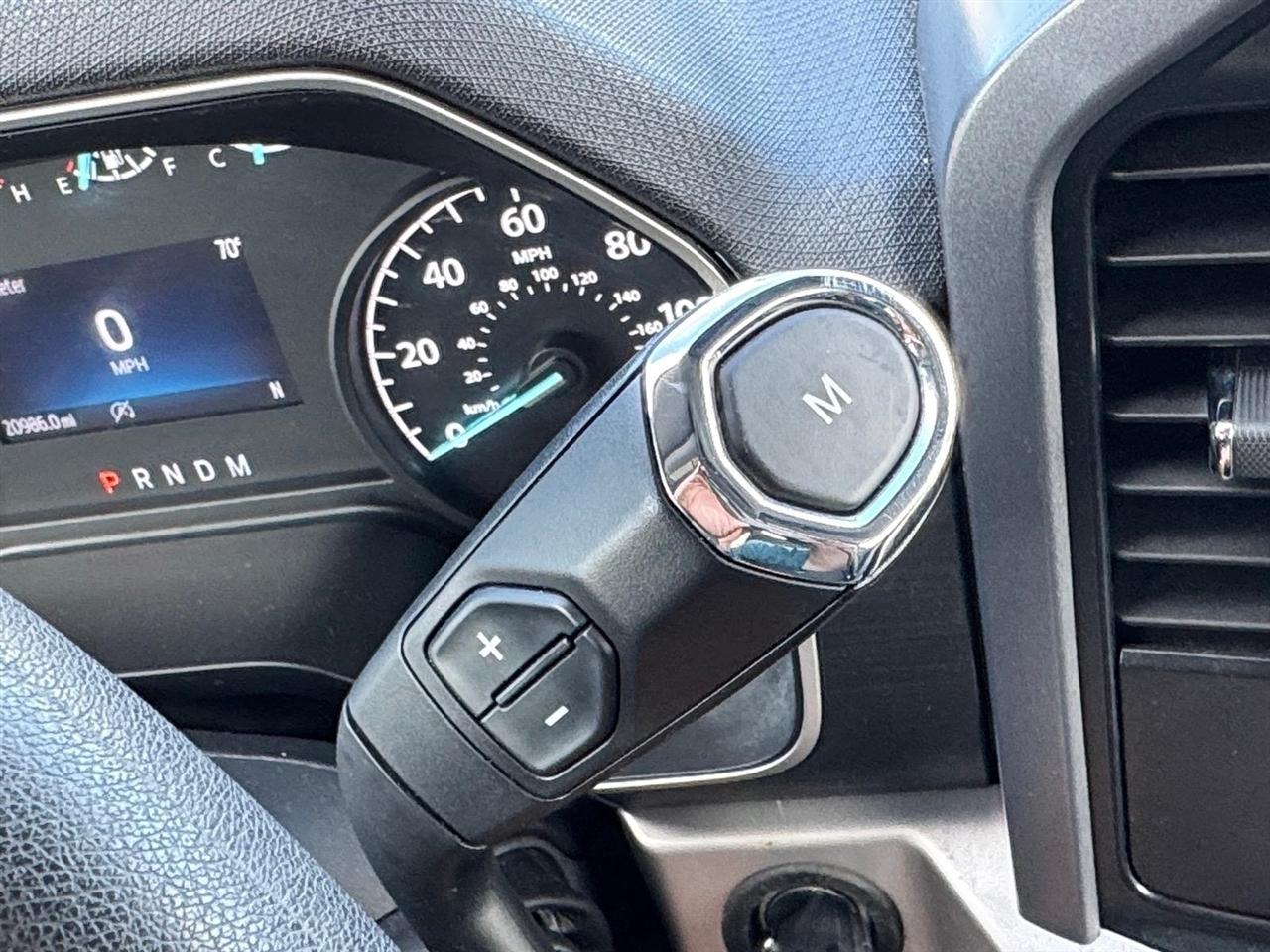 Ford F-150 Lariat 4WD SuperCrew 5.5' Box 2023