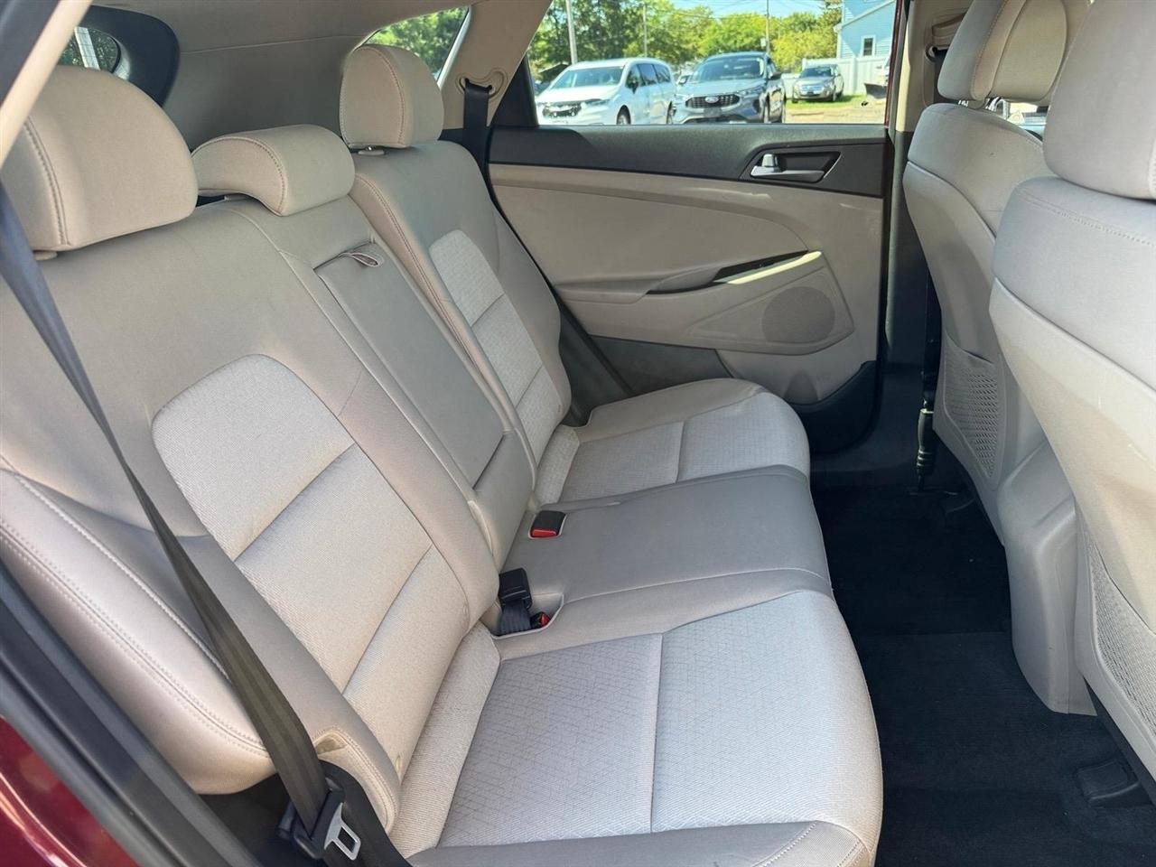 Hyundai Tucson AWD 4dr Sport w/Beige Int 2016