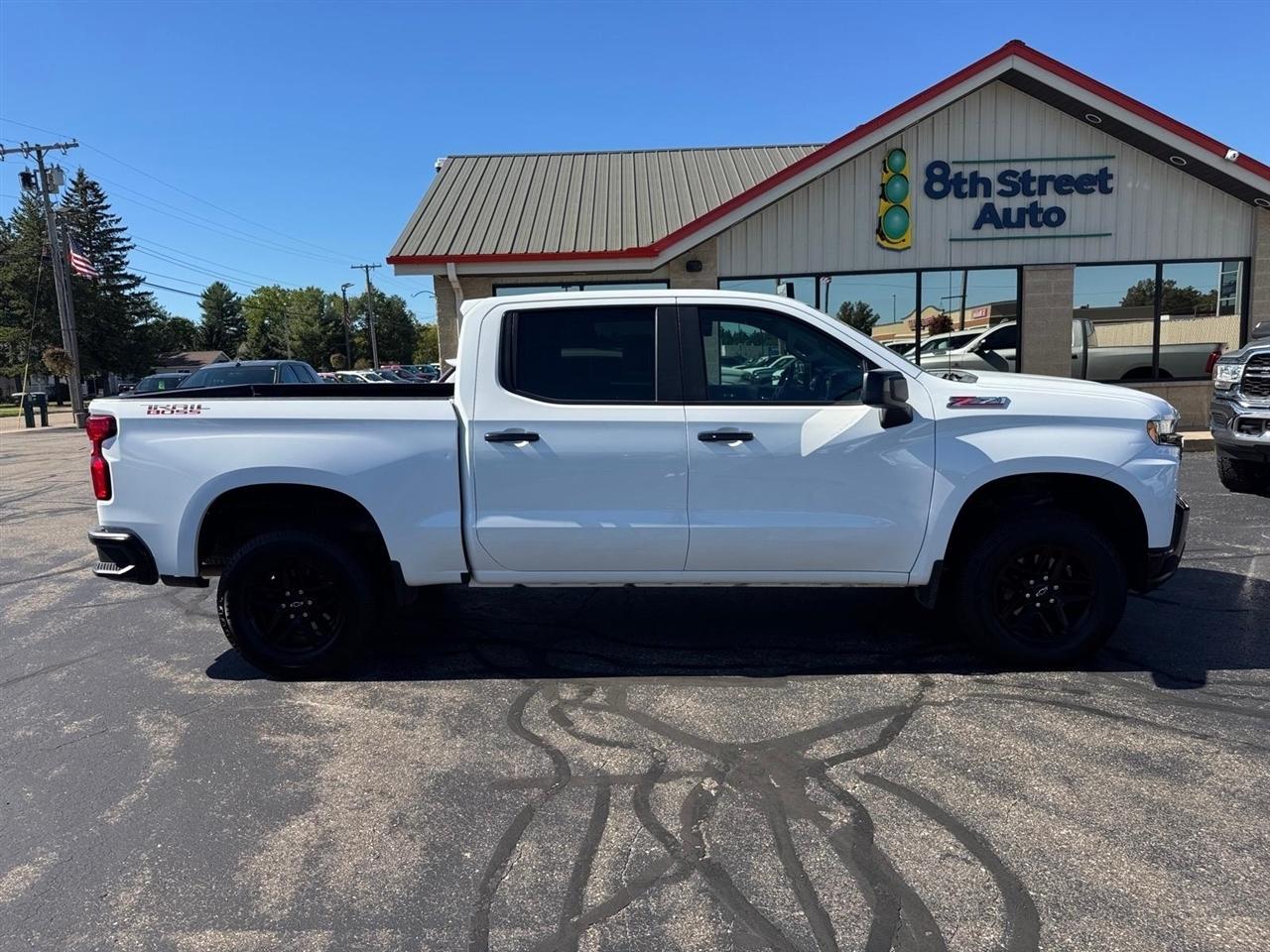 Chevrolet Silverado 1500 4WD Crew Cab 147" LT Trail Boss 2020