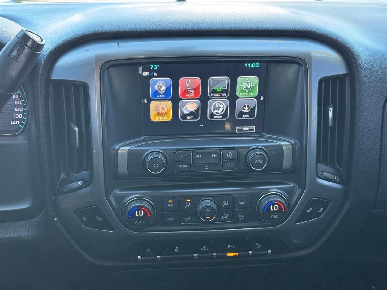 Chevrolet Silverado 1500 4WD Crew Cab 143.5" LT w/2LT 2018