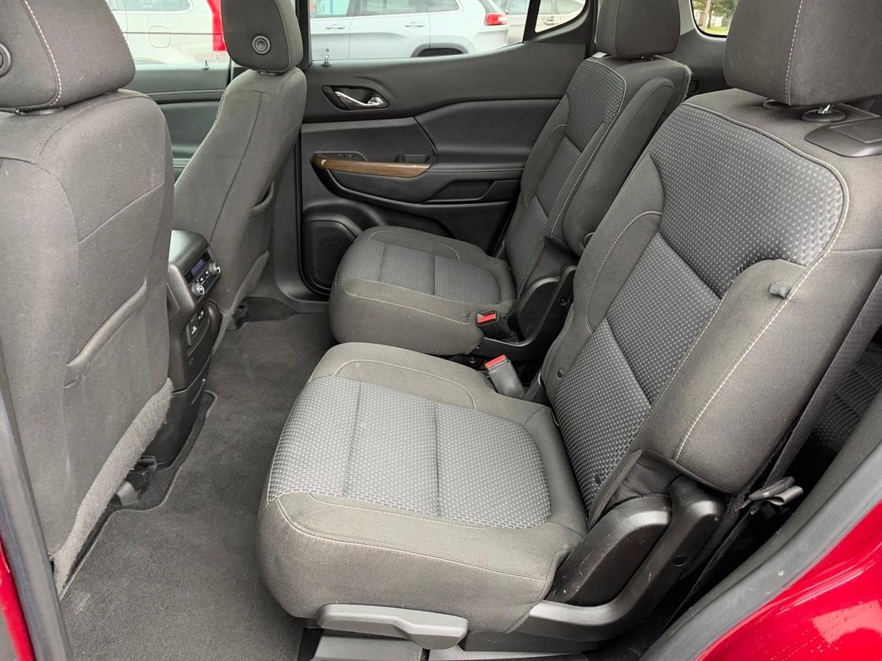 GMC Acadia FWD 4dr SLE 2020