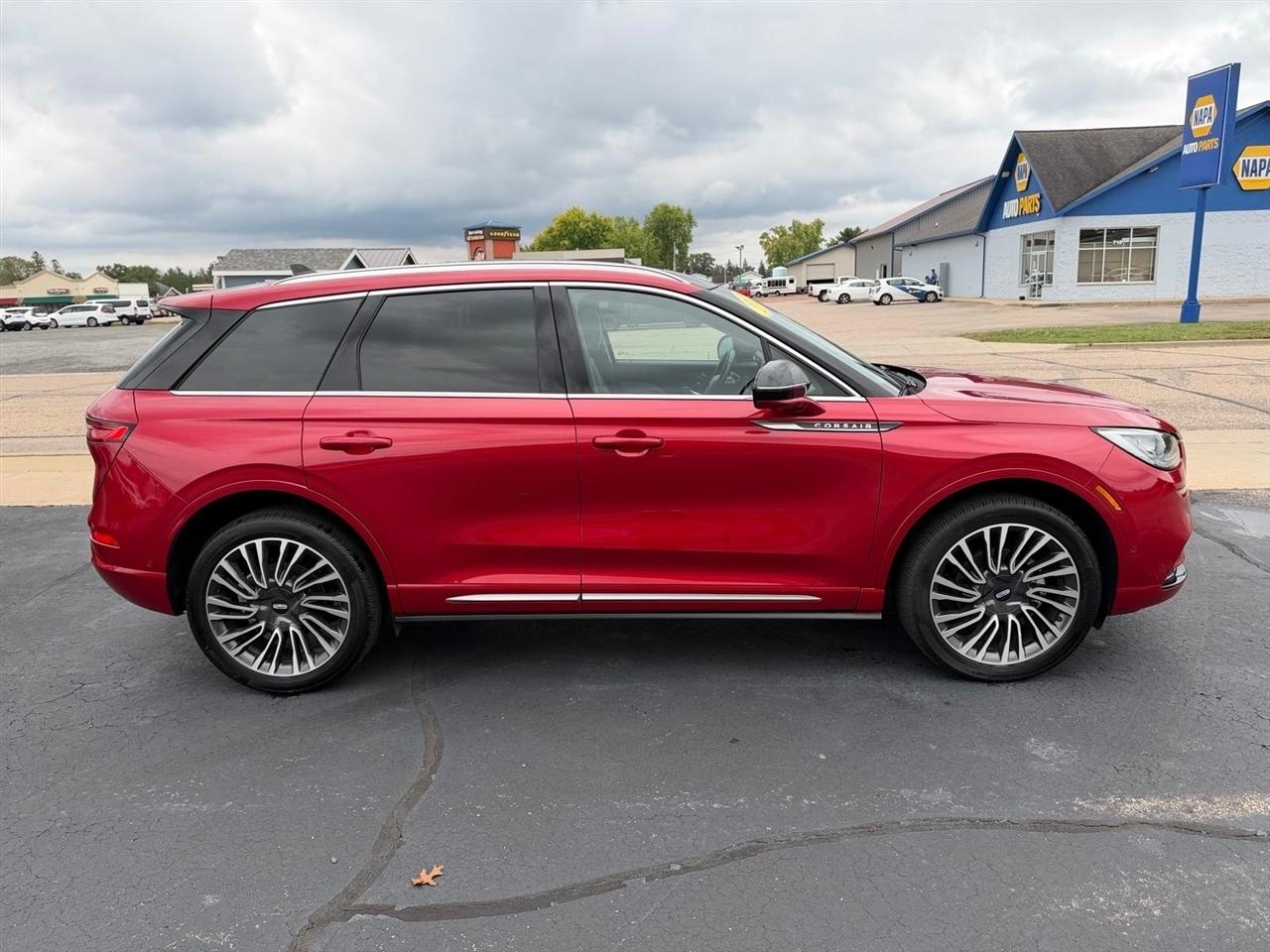 Lincoln Corsair Reserve AWD 2021