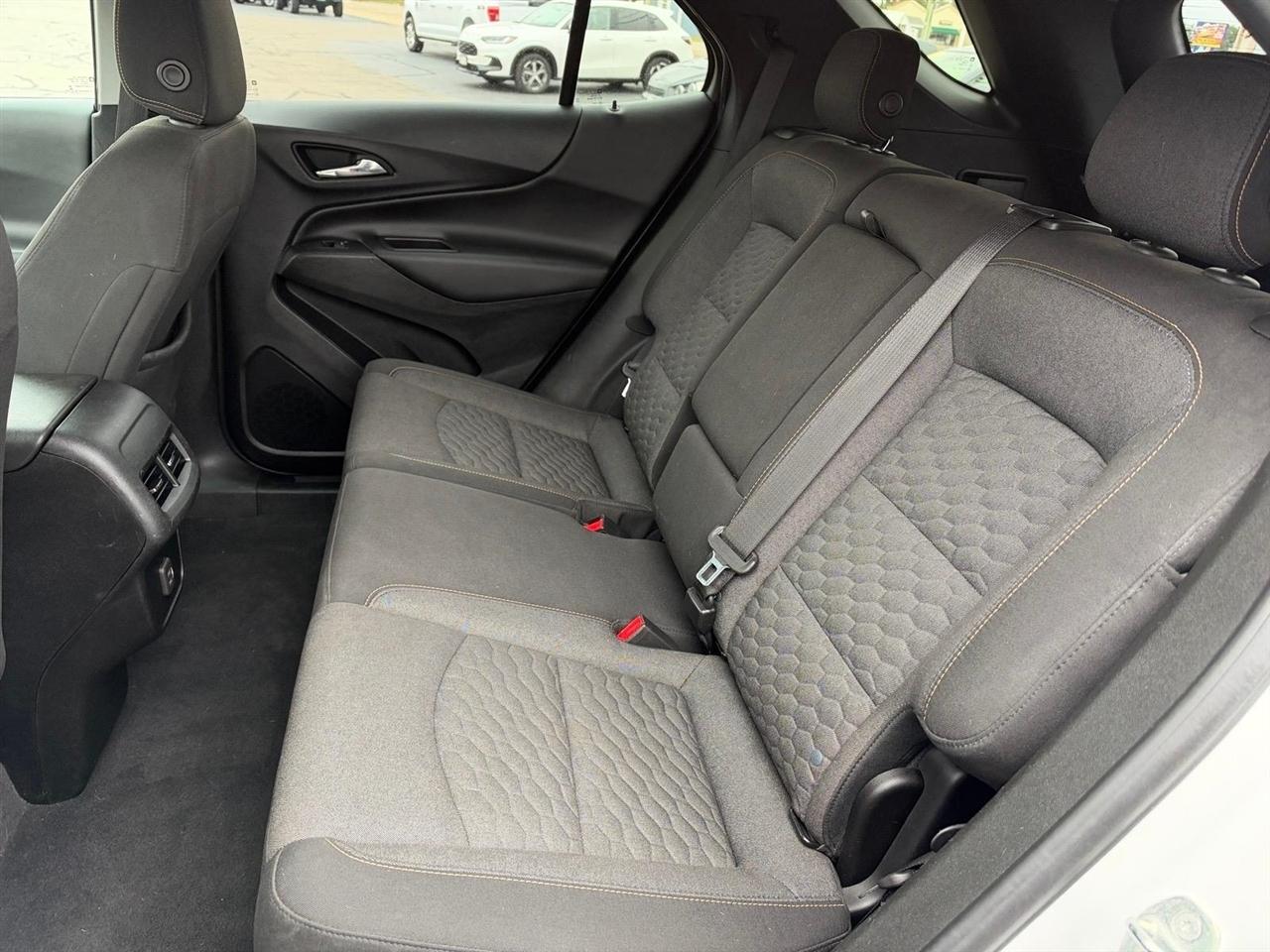 Chevrolet Equinox AWD 4dr LT w/1LT 2019