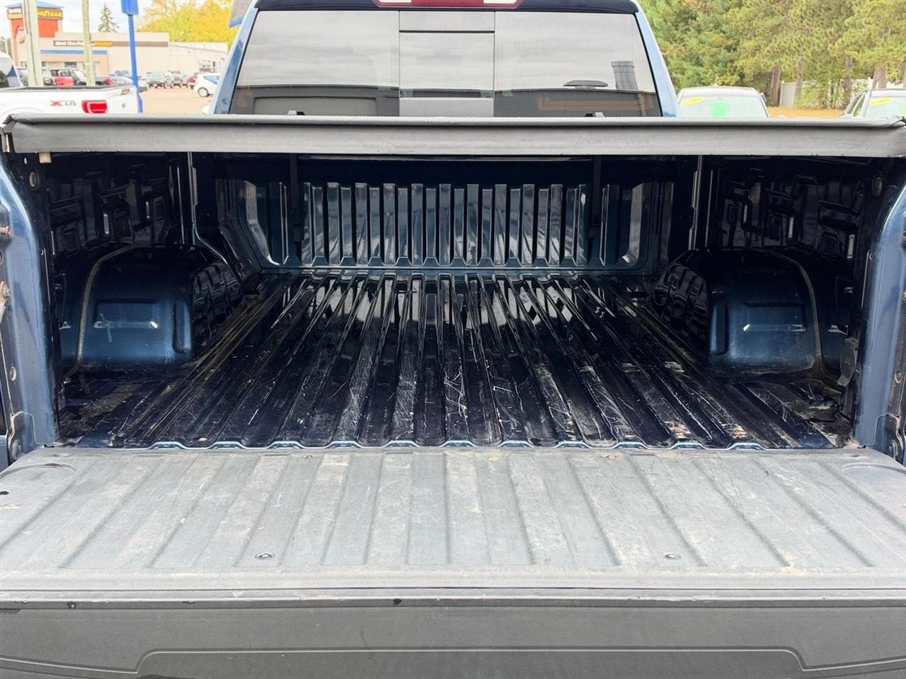 GMC Sierra 1500 4WD Double Cab 147" SLE 2019
