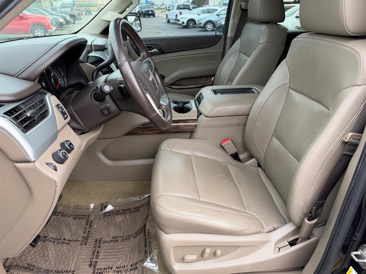 GMC Yukon XL 4WD 4dr SLT 2017