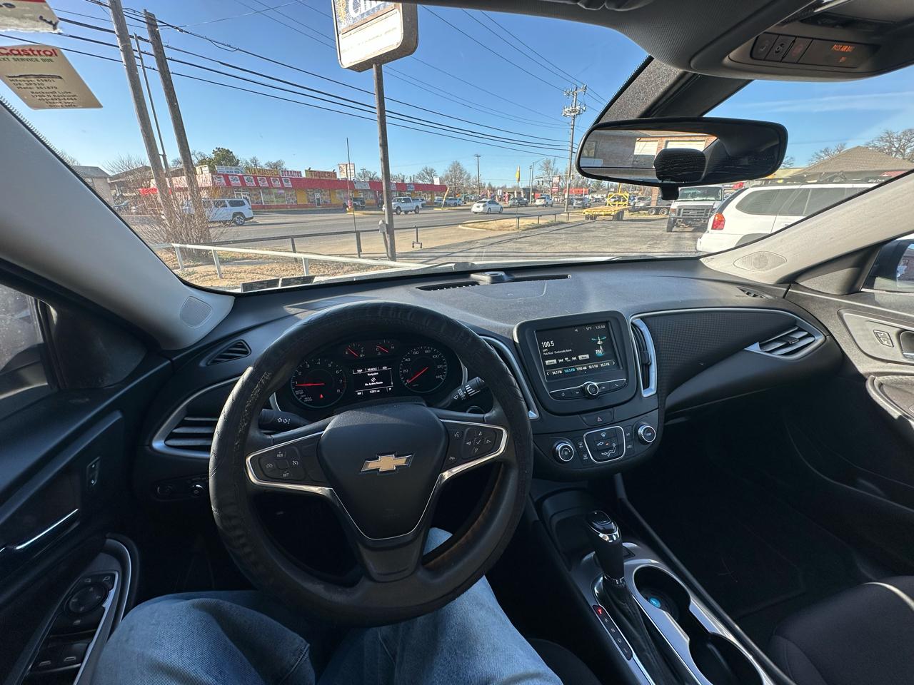 Chevrolet Malibu 4dr Sdn LS w/1LS 2017