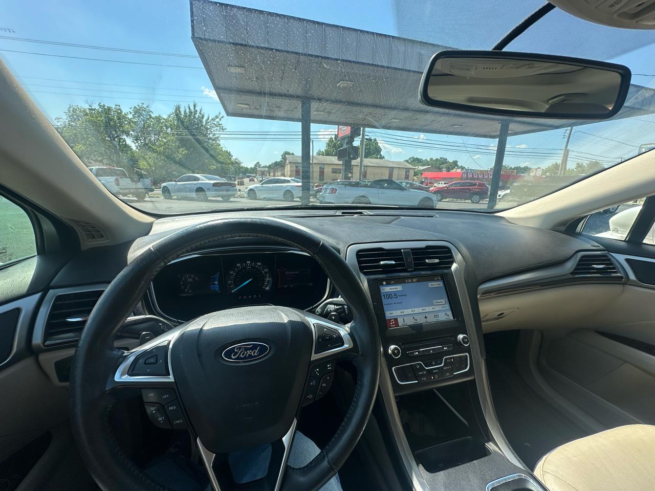 Ford Fusion SE FWD 2018