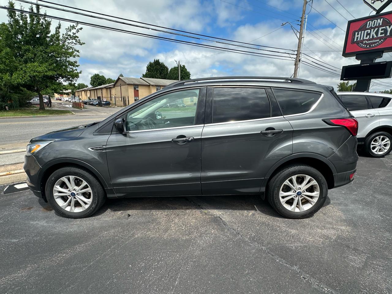 Ford Escape SEL FWD 2019