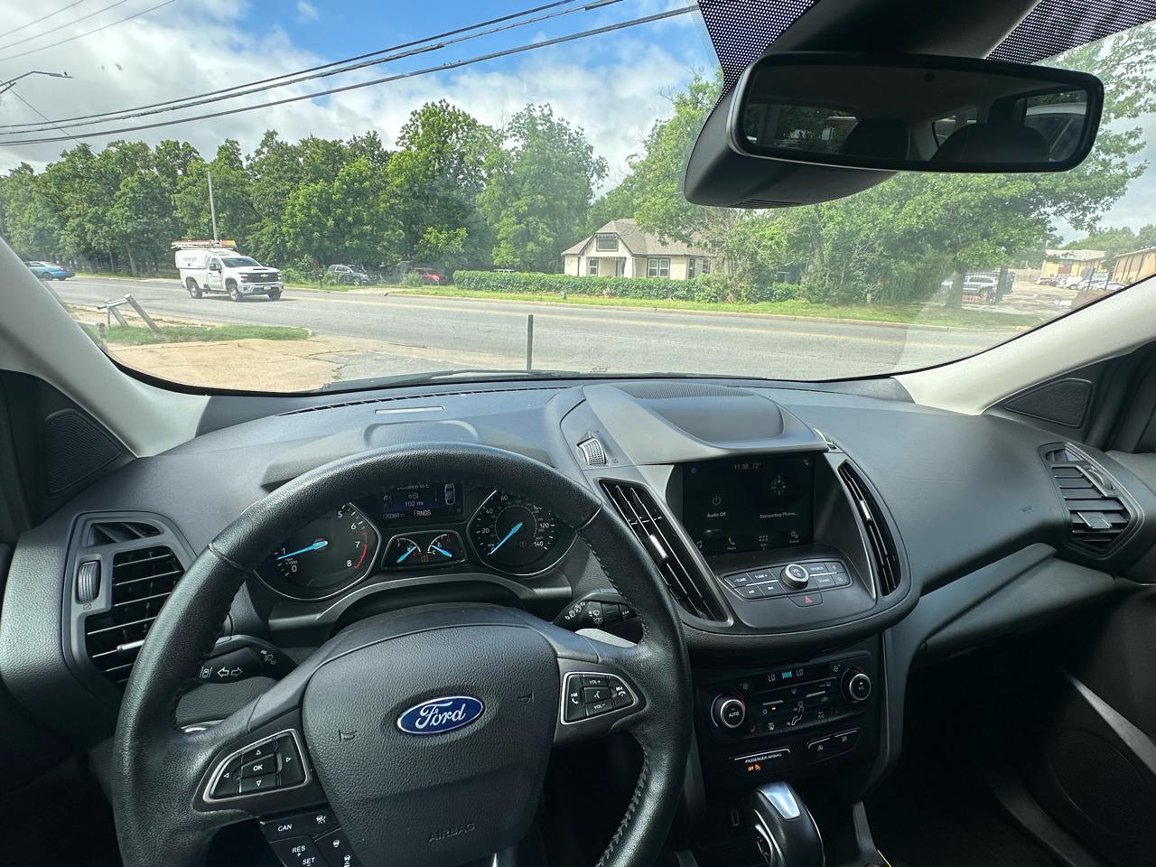 Ford Escape SEL FWD 2019
