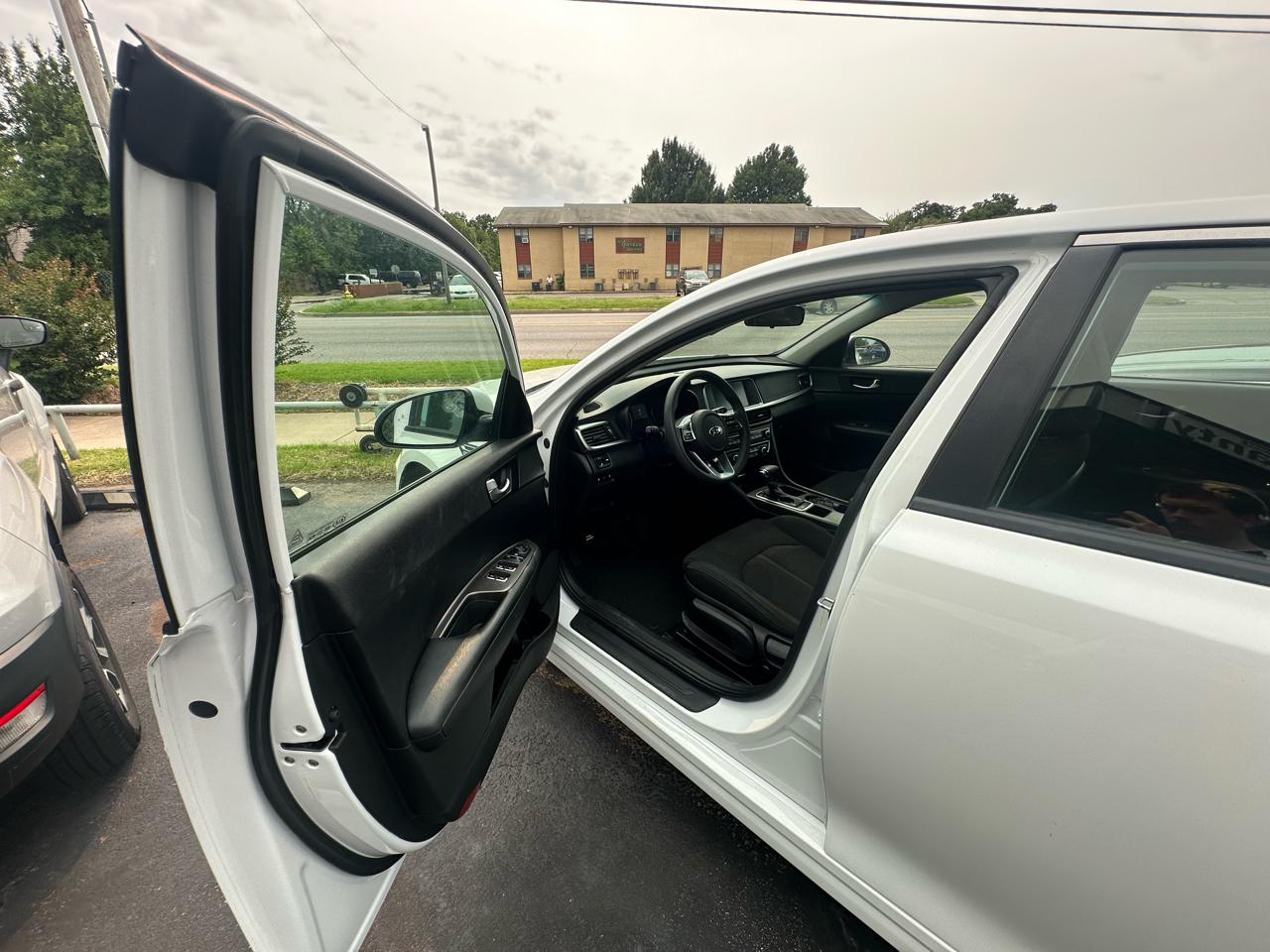 Kia Optima LX Auto 2019