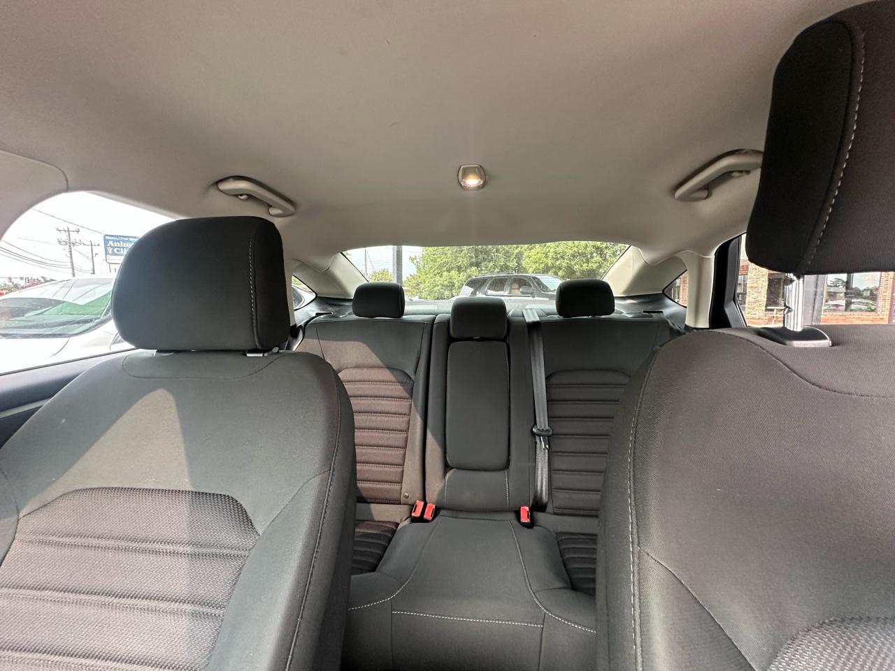 Ford Fusion SE FWD 2017