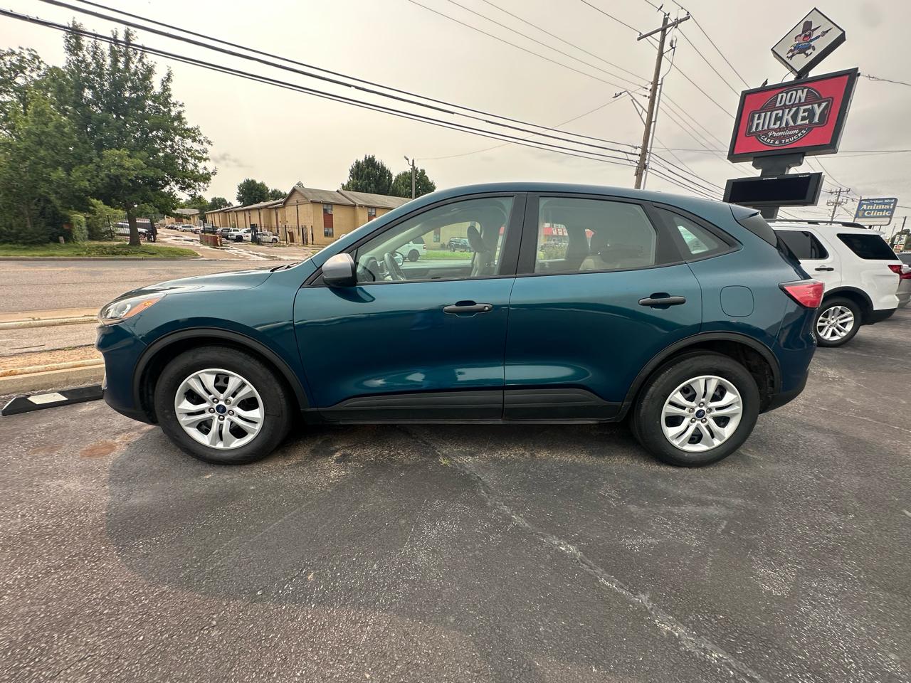 Ford Escape S FWD 2020