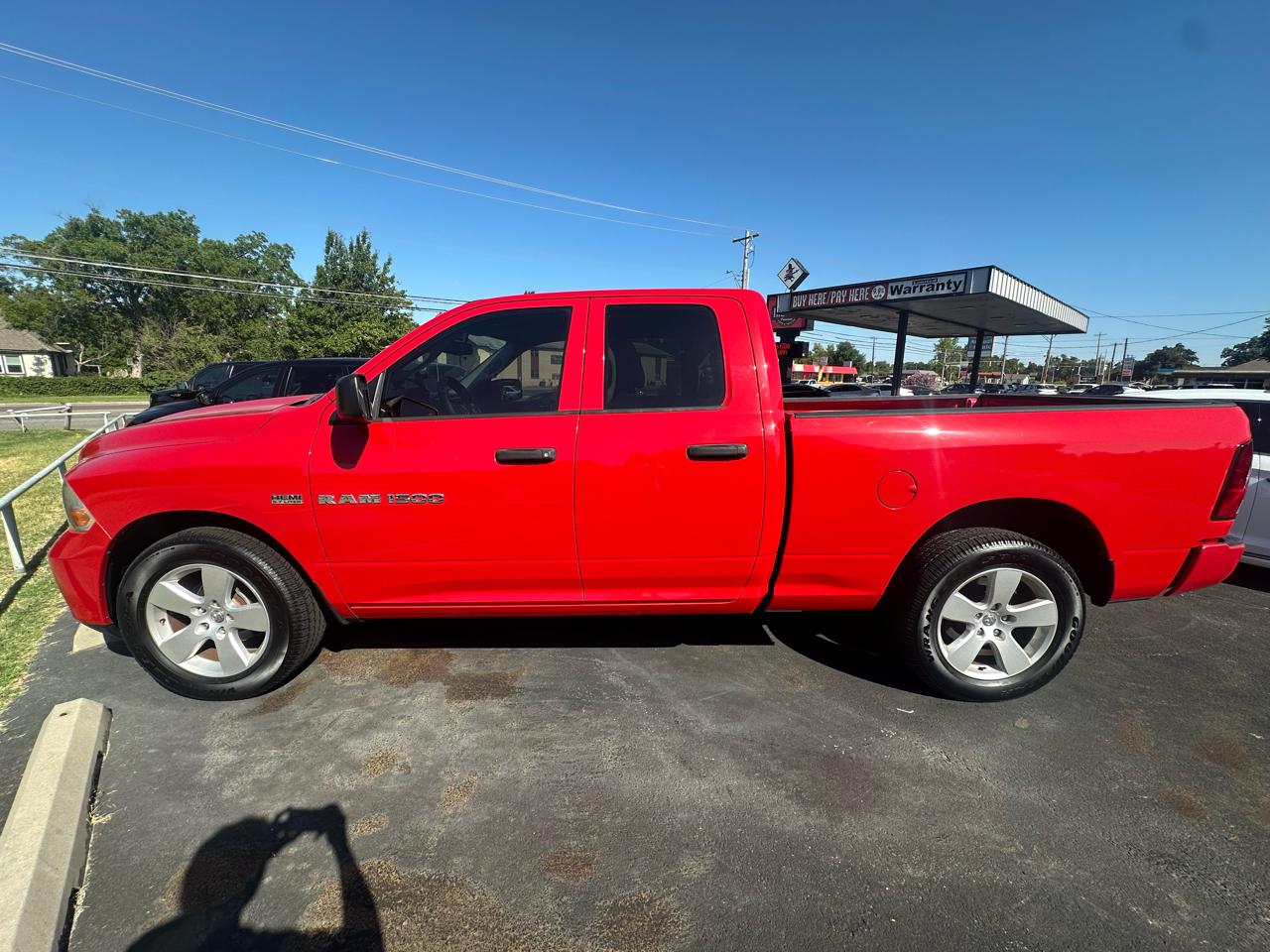 RAM 1500 2WD Quad Cab 140.5" Express 2012