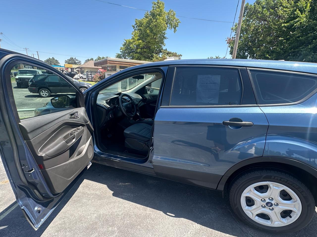 Ford Escape S FWD 2018