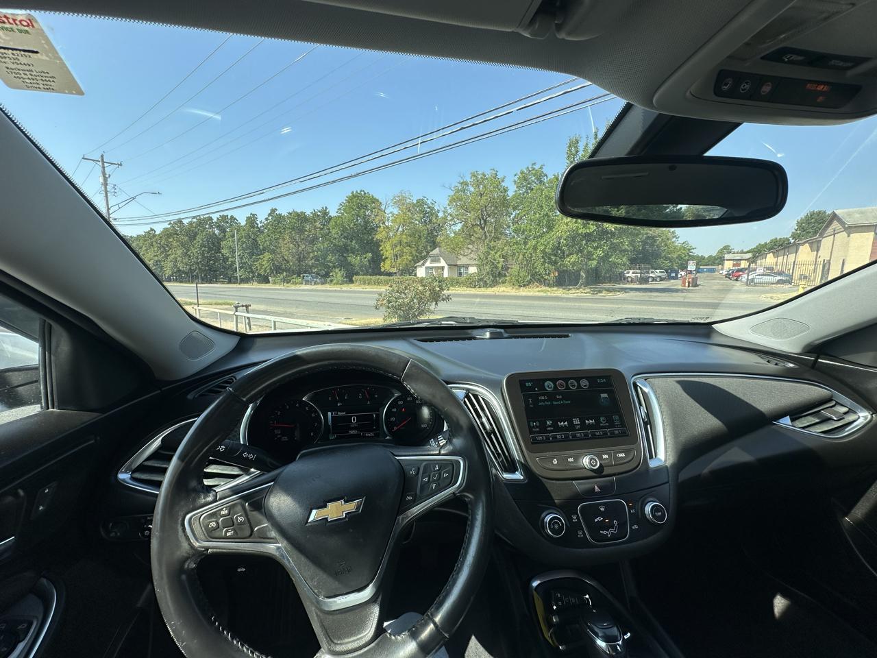 Chevrolet Malibu 4dr Sdn LT w/1LT 2018
