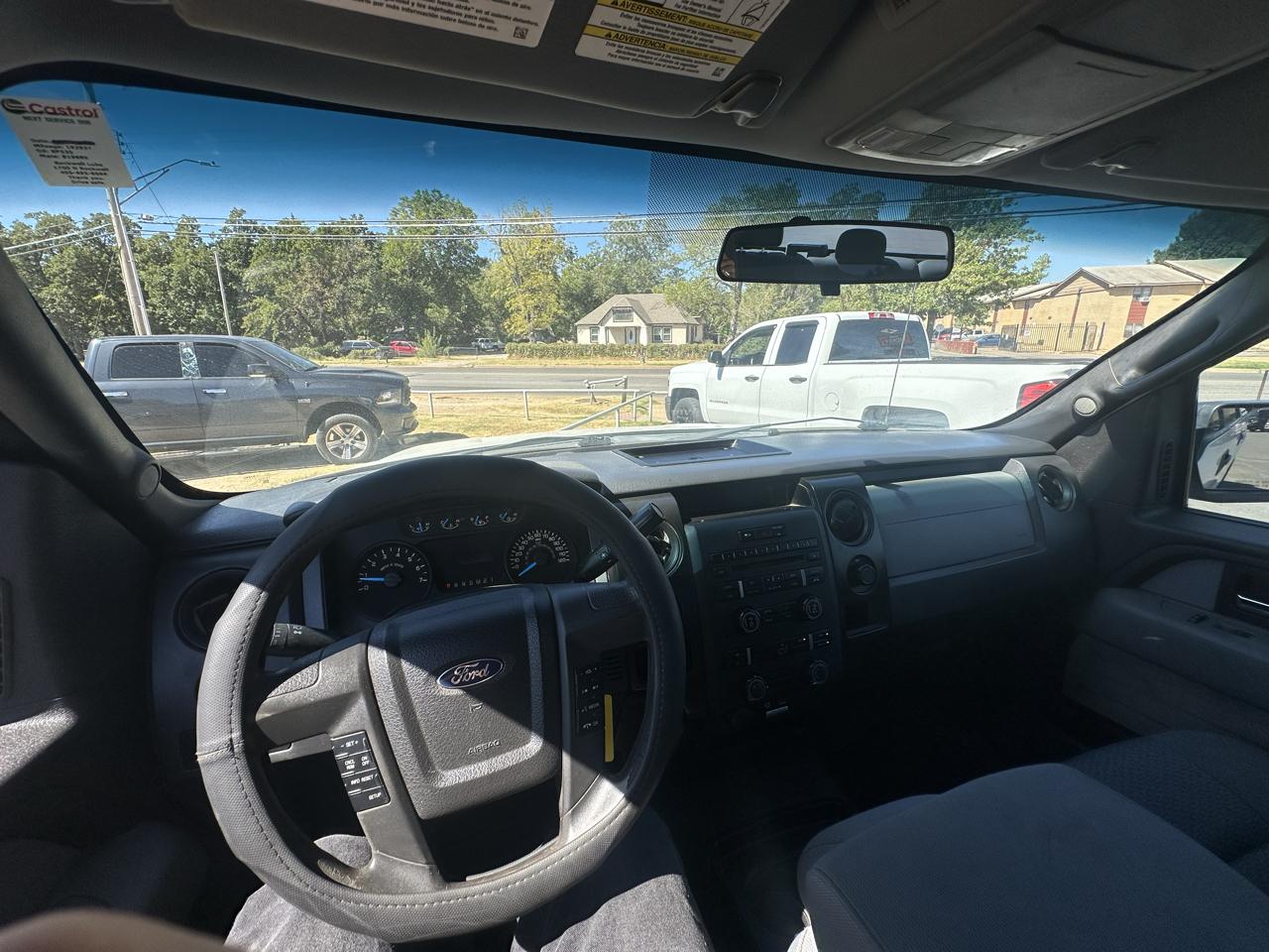 Ford F-150 2WD SuperCrew 145" Platinum 2013