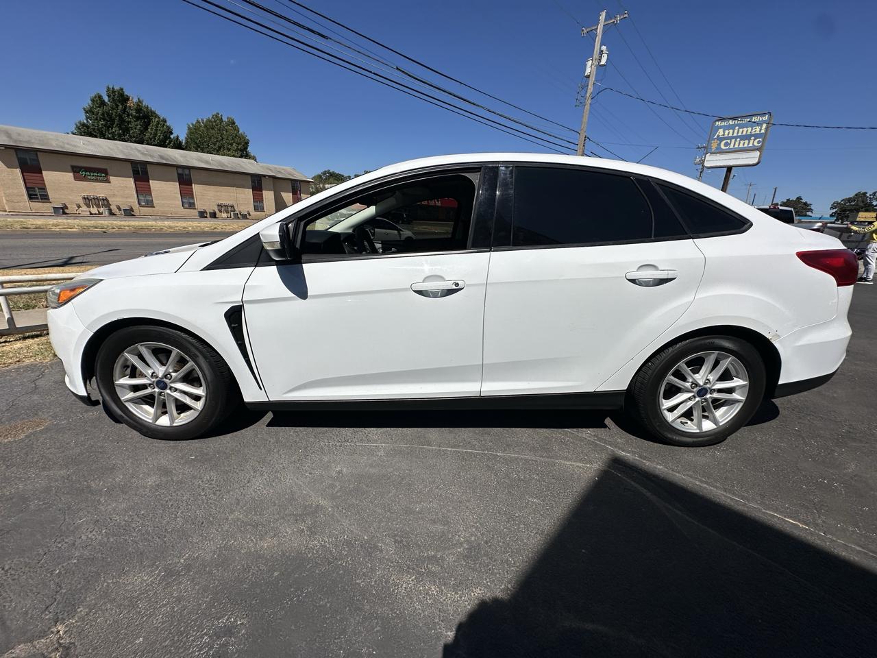 Ford Focus 4dr Sdn SE 2016