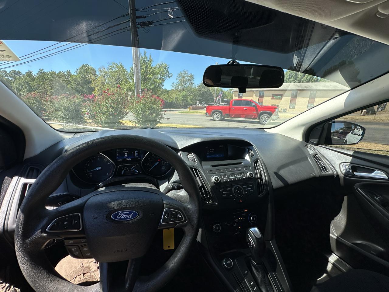 Ford Focus 4dr Sdn SE 2016