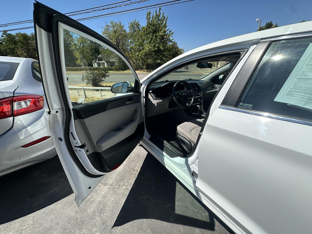 Hyundai Sonata SE 2.4L SULEV 2018