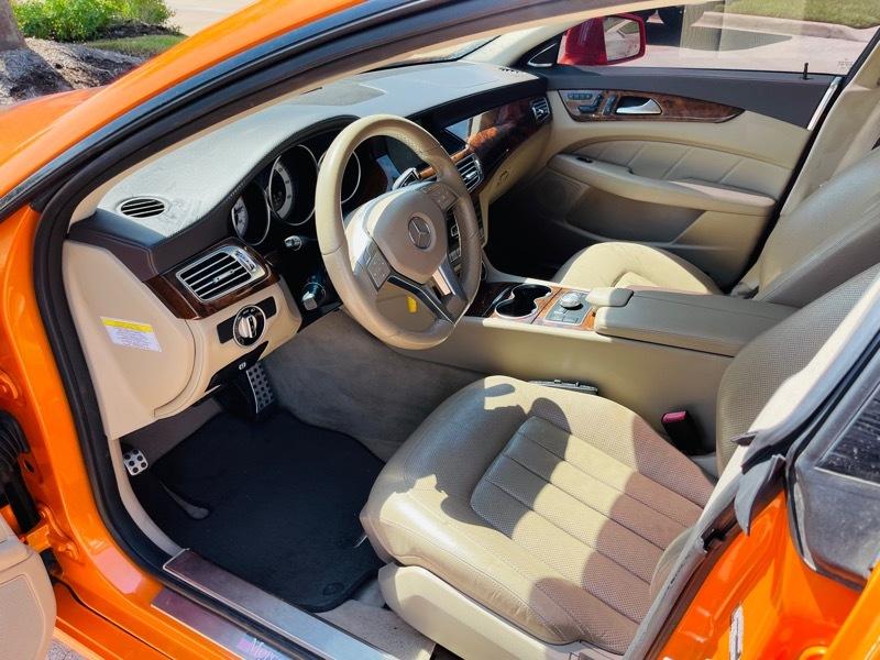 Mercedes-Benz CLS-Class CLS550 2012