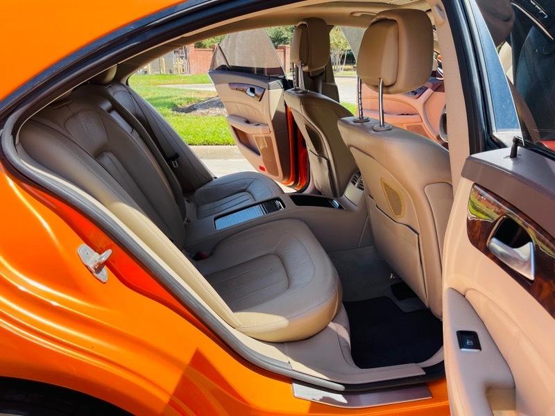 Mercedes-Benz CLS-Class CLS550 2012