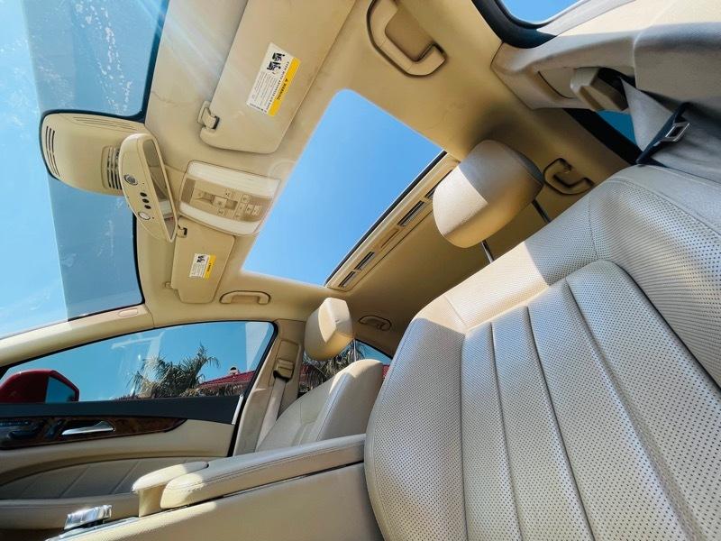 Mercedes-Benz CLS-Class CLS550 2012