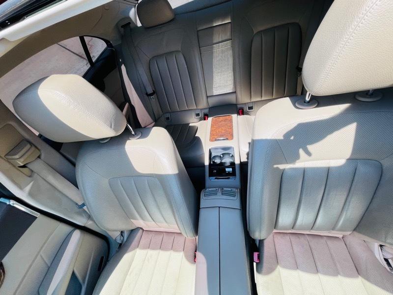Mercedes-Benz CLS-Class CLS550 2012