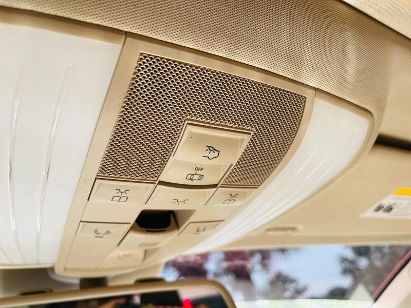 Mercedes-Benz CLS-Class CLS550 2012