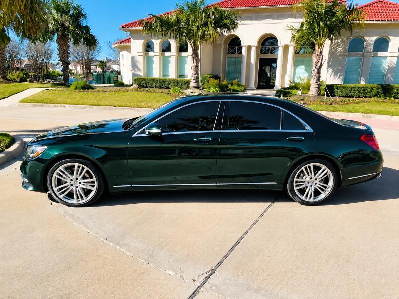 Mercedes-Benz S-Class S560 2020