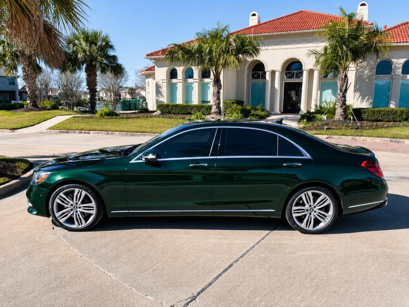 Mercedes-Benz S-Class S560 2020