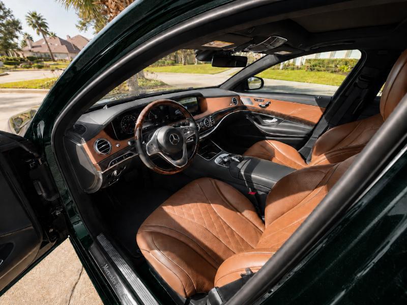 Mercedes-Benz S-Class S560 2020