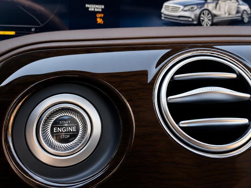 Mercedes-Benz S-Class S560 2020