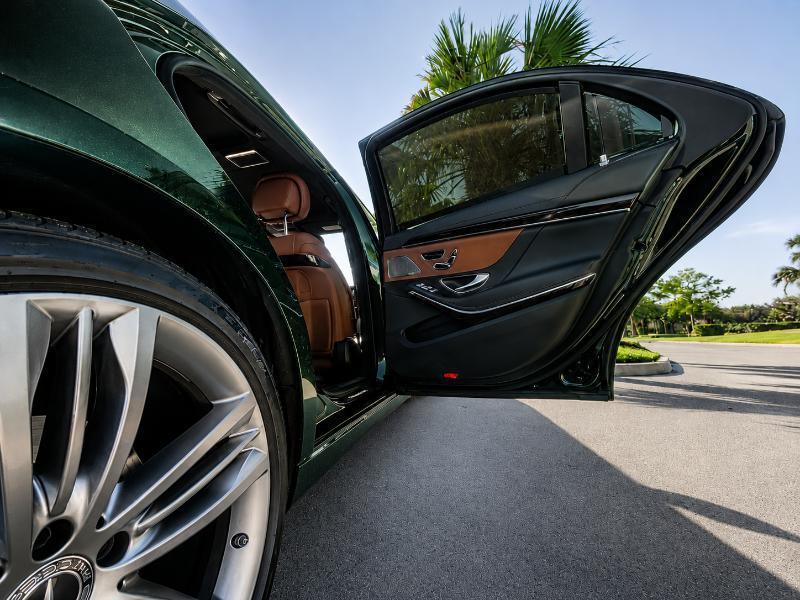 Mercedes-Benz S-Class S560 2020