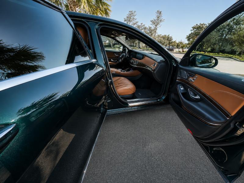 Mercedes-Benz S-Class S560 2020