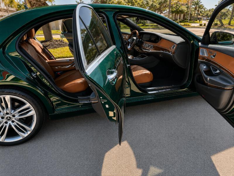 Mercedes-Benz S-Class S560 2020