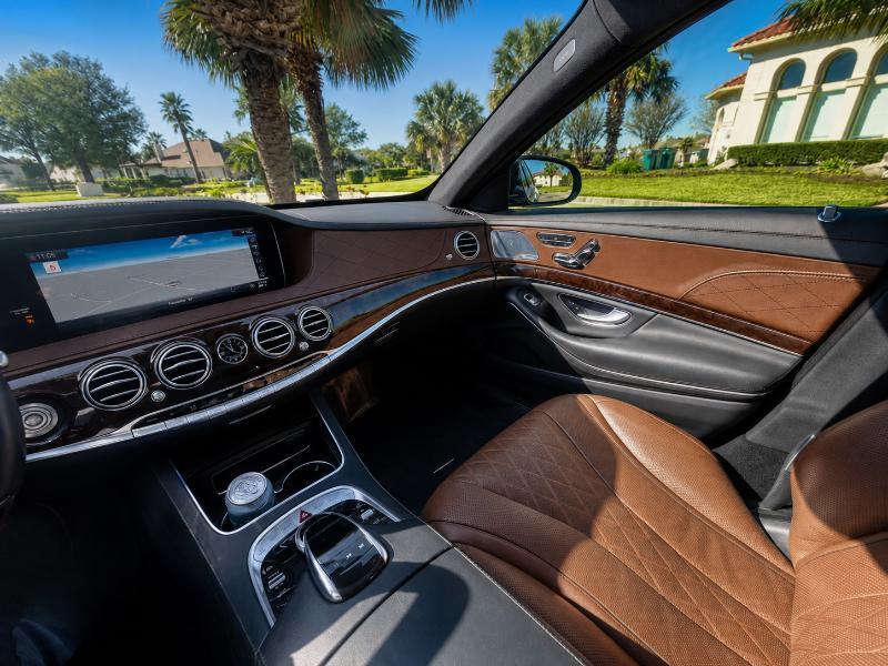 Mercedes-Benz S-Class S560 2020