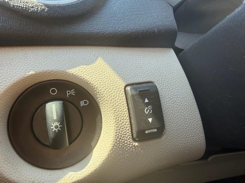 Ford Fiesta SE Sedan 2013