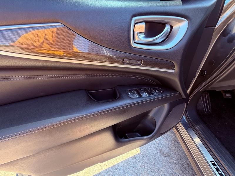 Infiniti QX60 PURE 2020