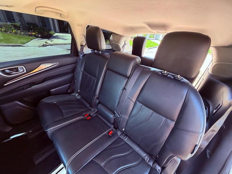 Infiniti QX60 PURE 2020