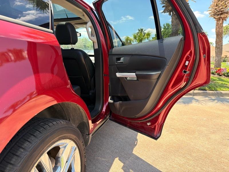 Ford Edge SEL FWD 2013
