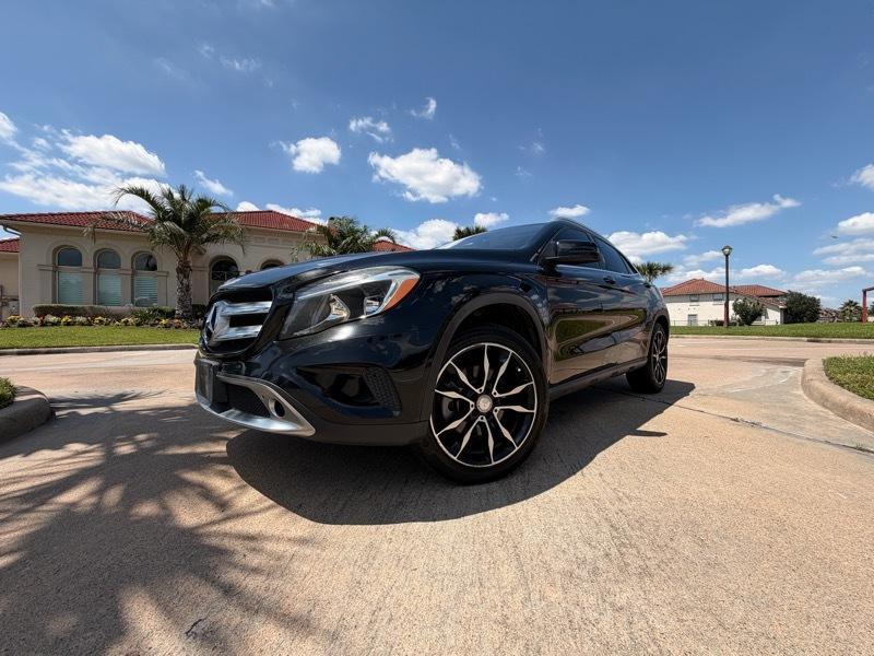 Mercedes-Benz GLA-Class GLA250 4MATIC 2015