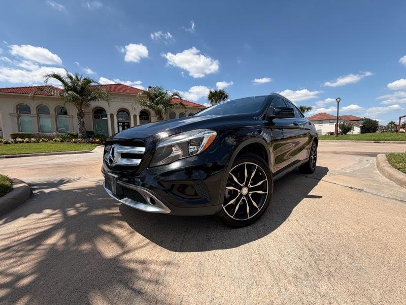 Mercedes-Benz GLA-Class GLA250 4MATIC 2015