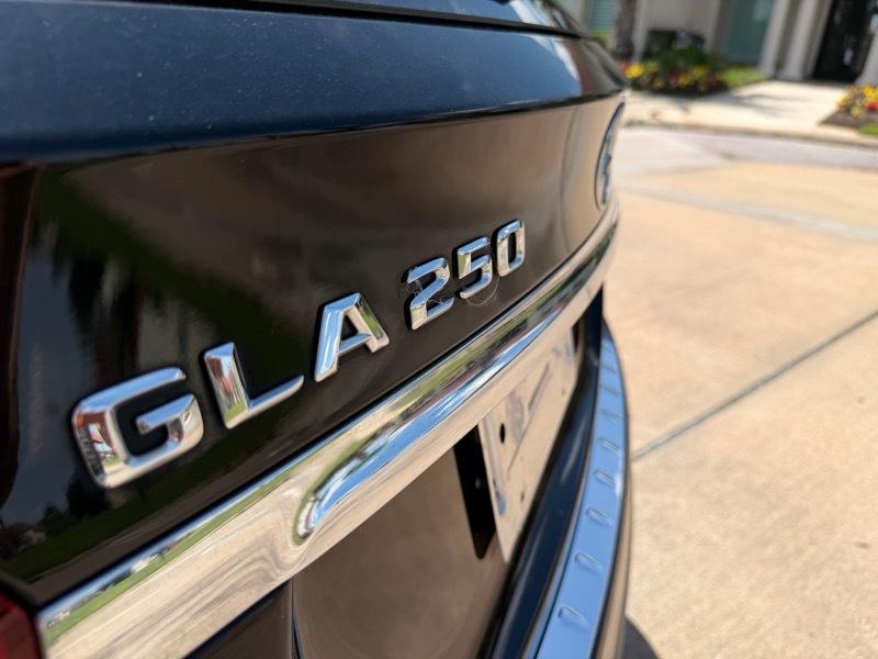 Mercedes-Benz GLA-Class GLA250 4MATIC 2015