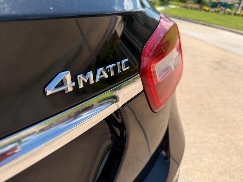 Mercedes-Benz GLA-Class GLA250 4MATIC 2015