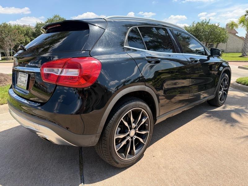 Mercedes-Benz GLA-Class GLA250 4MATIC 2015
